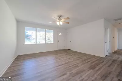 100 Belmont Drive, Warner Robins, GA 31088 - Photo 4