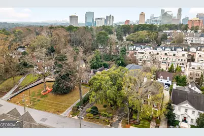 3668 Kingsboro Road NE, Atlanta, GA 30319 - Photo 22