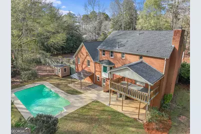 2230 Castle Lake Drive, Tyrone, GA 30290 - Photo 2