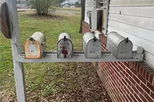 304 S Cherokee St, Lafayette, GA 30728 - Photo 4