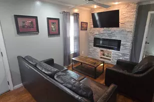 1901 E Farris Ave, East Point, GA 30344 - Photo 8