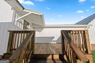 1335 Clifford Loop, Blackshear, GA 31516 - Photo 16