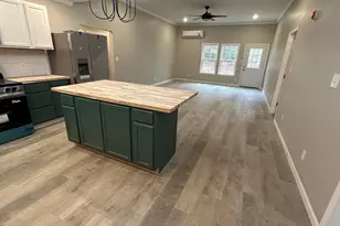 525 N River Cir, Hogansville, GA 30230 - Photo 6