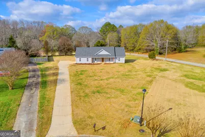 388 Kay Drive, Winder, GA 30680 - Photo 2