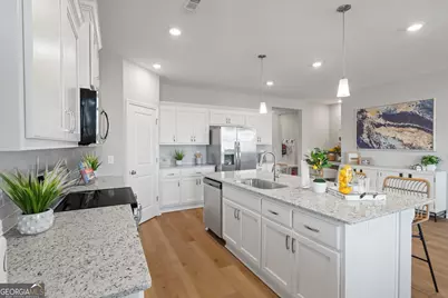 211 Ivy Glen Drive, Perry, GA 31069 - Photo 12