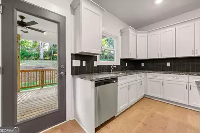 204 Races Road #7, Hoschton, GA 30548 - Photo 6