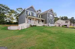 204 Races Rd, Hoschton, GA 30548 - Photo 2