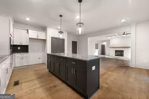 204 Races Rd, Hoschton, GA 30548 - Photo 10