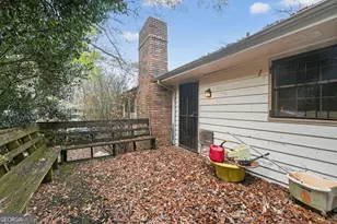 4579 Tudor Castle Dr, Decatur, GA 30035 - Photo 14