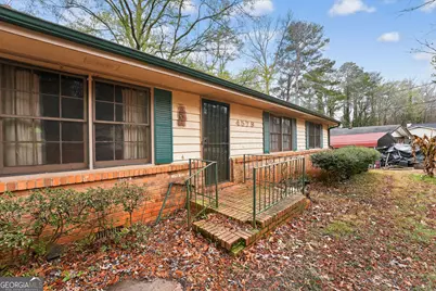 4579 Tudor Castle Drive, Decatur, GA 30035 - Photo 2