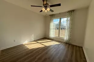 247 Southern Walk Cir, Gray, GA 31032 - Photo 8