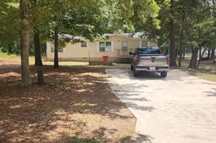 299 E Virginia Ln, Macon, GA 31217 - Photo 1