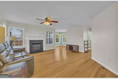 494 Bishop Court, Commerce, GA 30529 - Photo 8