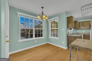 494 Bishop Ct, Commerce, GA 30529 - Photo 10