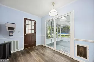 295 Mallard Pointe Dr, Woodbine, GA 31569 - Photo 8