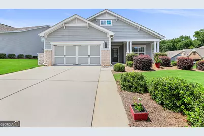 160 Maple Leaf Road, Sharpsburg, GA 30277 - Photo 1