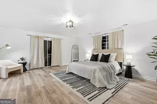 1128 W 49th St, Savannah, GA 31405 - Photo 4