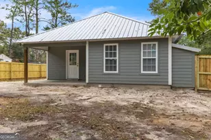 1716 N Troup St, Valdosta, GA 31602 - Photo 12