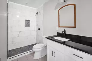 1716 N Troup St, Valdosta, GA 31602 - Photo 8