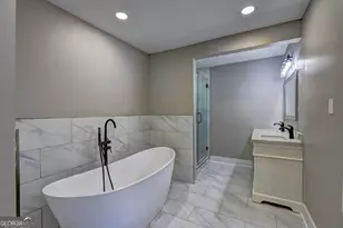 1842 Calloway Dr NW, Atlanta, GA 30314 - Photo 16