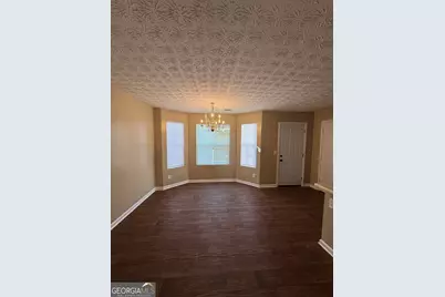 5869 Strathmoor Manor Circle, Lithonia, GA 30058 - Photo 12