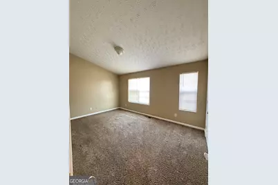5869 Strathmoor Manor Circle, Lithonia, GA 30058 - Photo 4