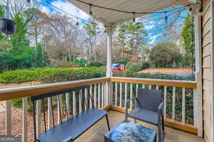 2501 Vineyard Way SE, Smyrna, GA 30082 - Photo 26