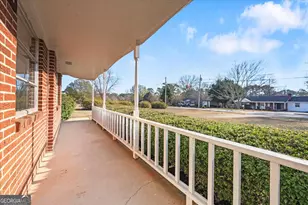 801 Berkshire Dr, Washington, GA 30673 - Photo 4