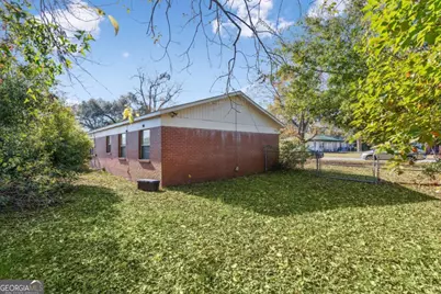 2302 Bartow Street, Brunswick, GA 31520 - Photo 20