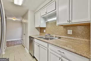 105 Hamilton Dr, Peachtree City, GA 30269 - Photo 12