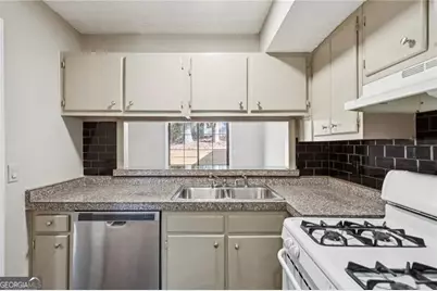 752 Barnes Mill Trace, Marietta, GA 30062 - Photo 14