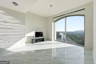 2795 Peachtree Rd NE, Atlanta, GA 30305 - Photo 14