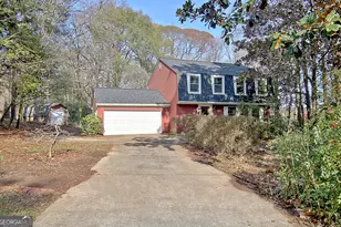 117 Hickory Dr, Peachtree City, GA 30269 - Photo 2