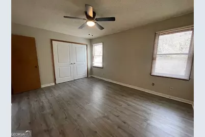 710 Stratford Green, Avondale Estates, GA 30002 - Photo 8