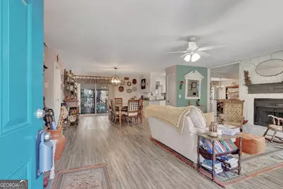 50 Hearthstone Drive E, Newnan, GA 30263 - Photo 8