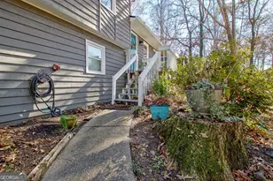 50 Hearthstone Dr E, Newnan, GA 30263 - Photo 6