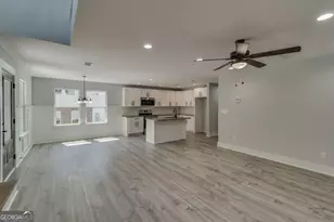 2387 Highpoint Rd, Snellville, GA 30078 - Photo 4