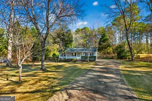 106 Beaver Run, Lagrange, GA 30241 - Photo 2