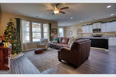 29 Woodpecker Point, Danielsville, GA 30633 - Photo 6