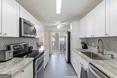 8740 Roswell Road #10A, Sandy Springs, GA 30350 - Photo 10