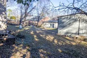 2541 Jewel St, East Point, GA 30344 - Photo 34