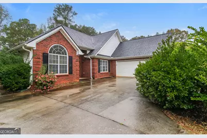 240 Huntington Street, Covington, GA 30016 - Photo 2