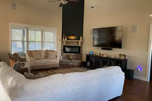 156 Elkins Blvd, Locust Grove, GA 30248 - Photo 4