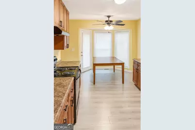 7157 Williamsburg Drive, Riverdale, GA 30274 - Photo 2