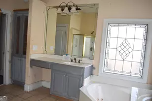 141 Amicalola Way, Jonesboro, GA 30236 - Photo 4