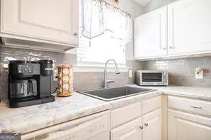 216 S Houston Springs Blvd, Perry, GA 31069 - Photo 14