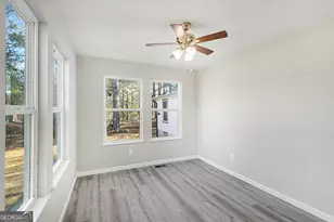 219 Lake Cir, Newnan, GA 30263 - Photo 18