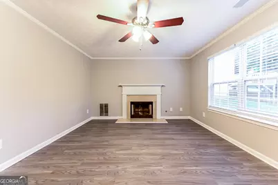 2520 Lake Royale Drive, Riverdale, GA 30296 - Photo 2