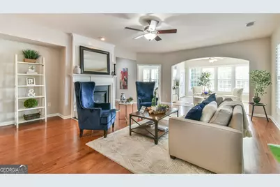 5921 Bellflower Way, Hoschton, GA 30548 - Photo 14