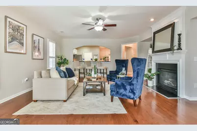 5921 Bellflower Way, Hoschton, GA 30548 - Photo 16